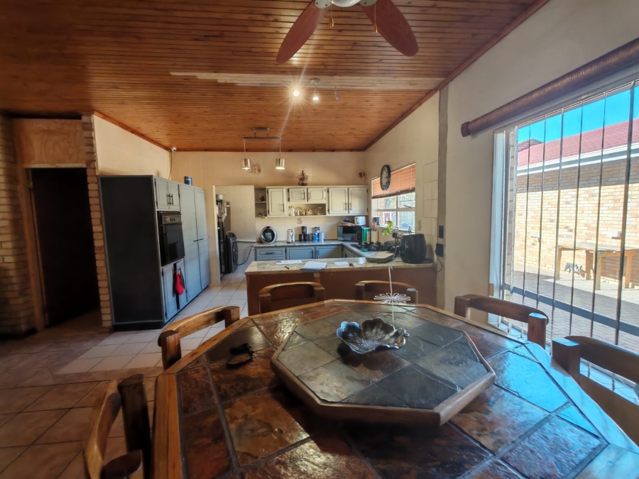 4 Bedroom Property for Sale in Vaalpark Free State